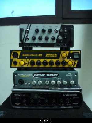 317259_2530531633276_1064840107_n