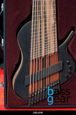 sb_namm2011_d2_024_jpg_595_1295785215_885767